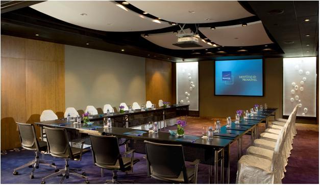 Things to Consider While Selecting a Conference Room at a Short Notice